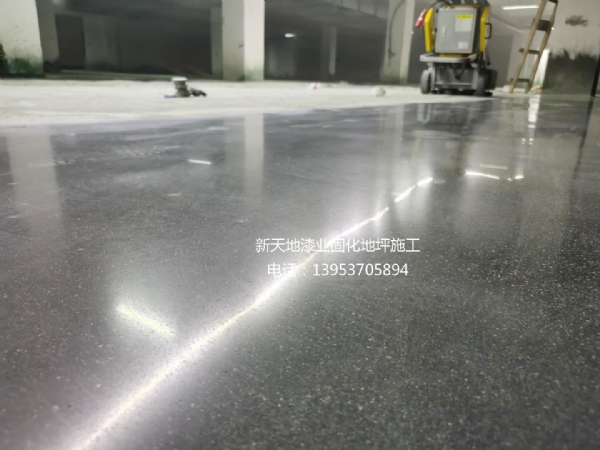 車庫地坪漆施工方案和價格？